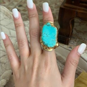 Gorgeous turquoise and gold ring